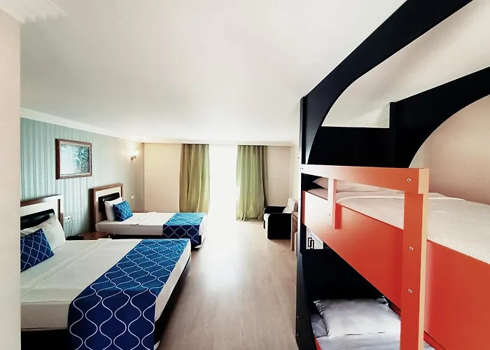 度假村 Armas 5*