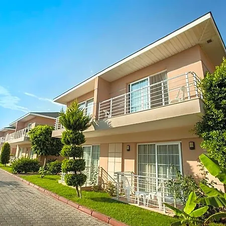 Armas Resort