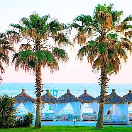 Armas Resort