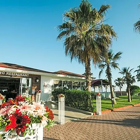Armas Resort