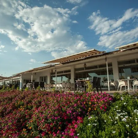 Armas منتجع 5*