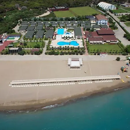Armas منتجع 5*