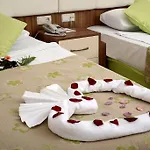 Armas Resort