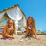 Resort Armas